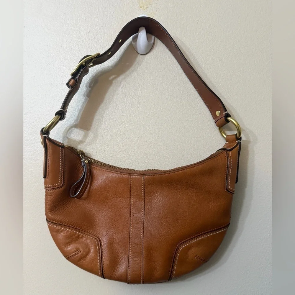 Vintage Coach Hampton Hobo Shoulder Bag Leather 11372 Tan Vintage Y2K